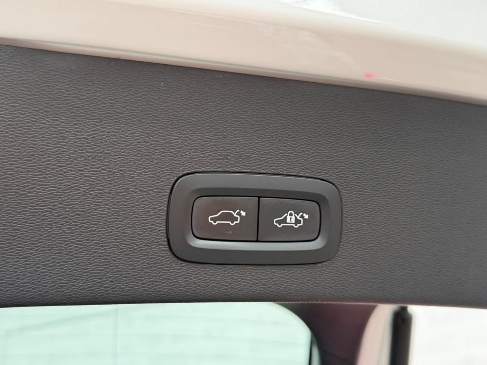 volvo-c40-2022-eletrico-0cc