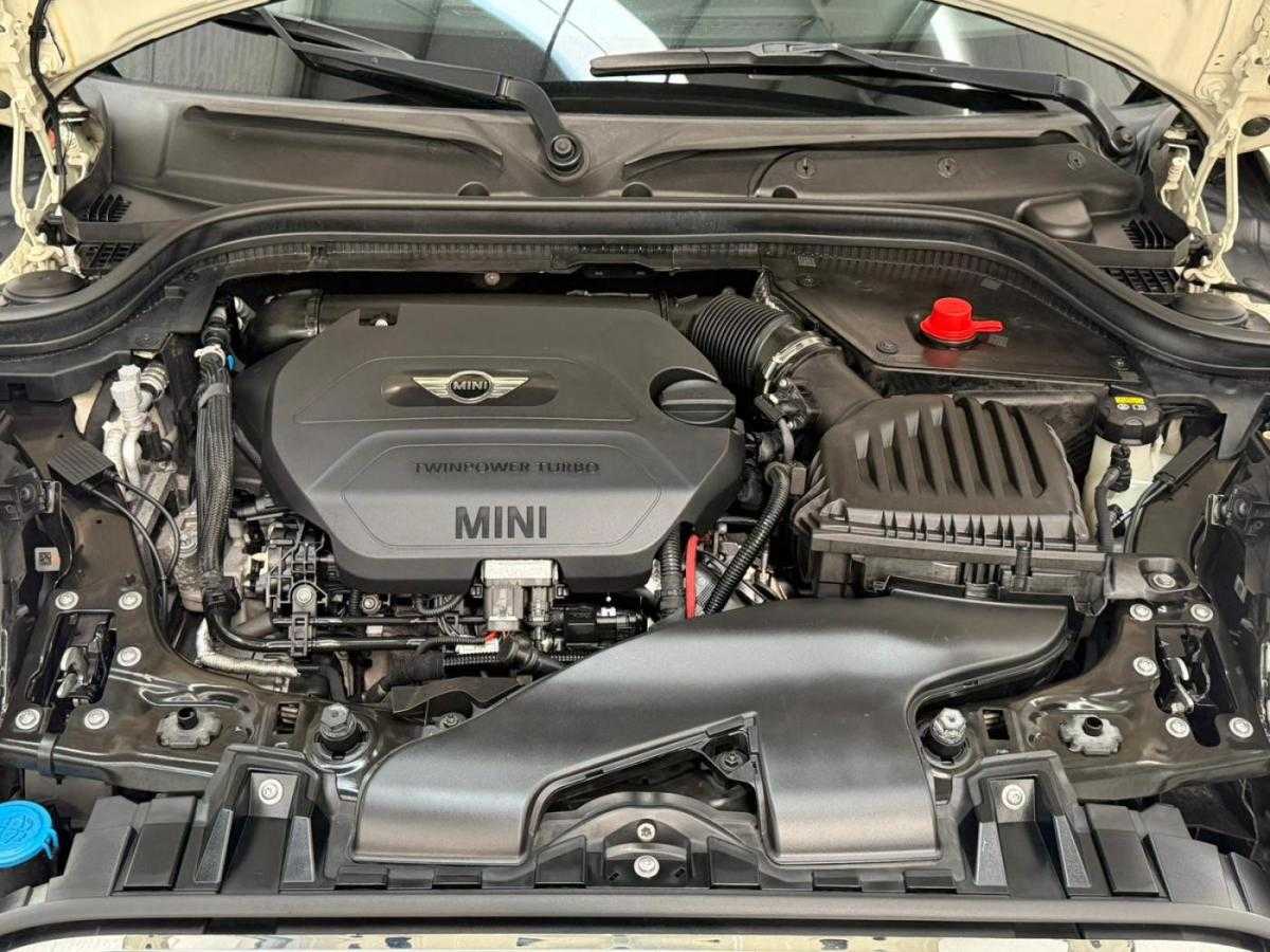 mini-hatch-2017-diesel-1995cc