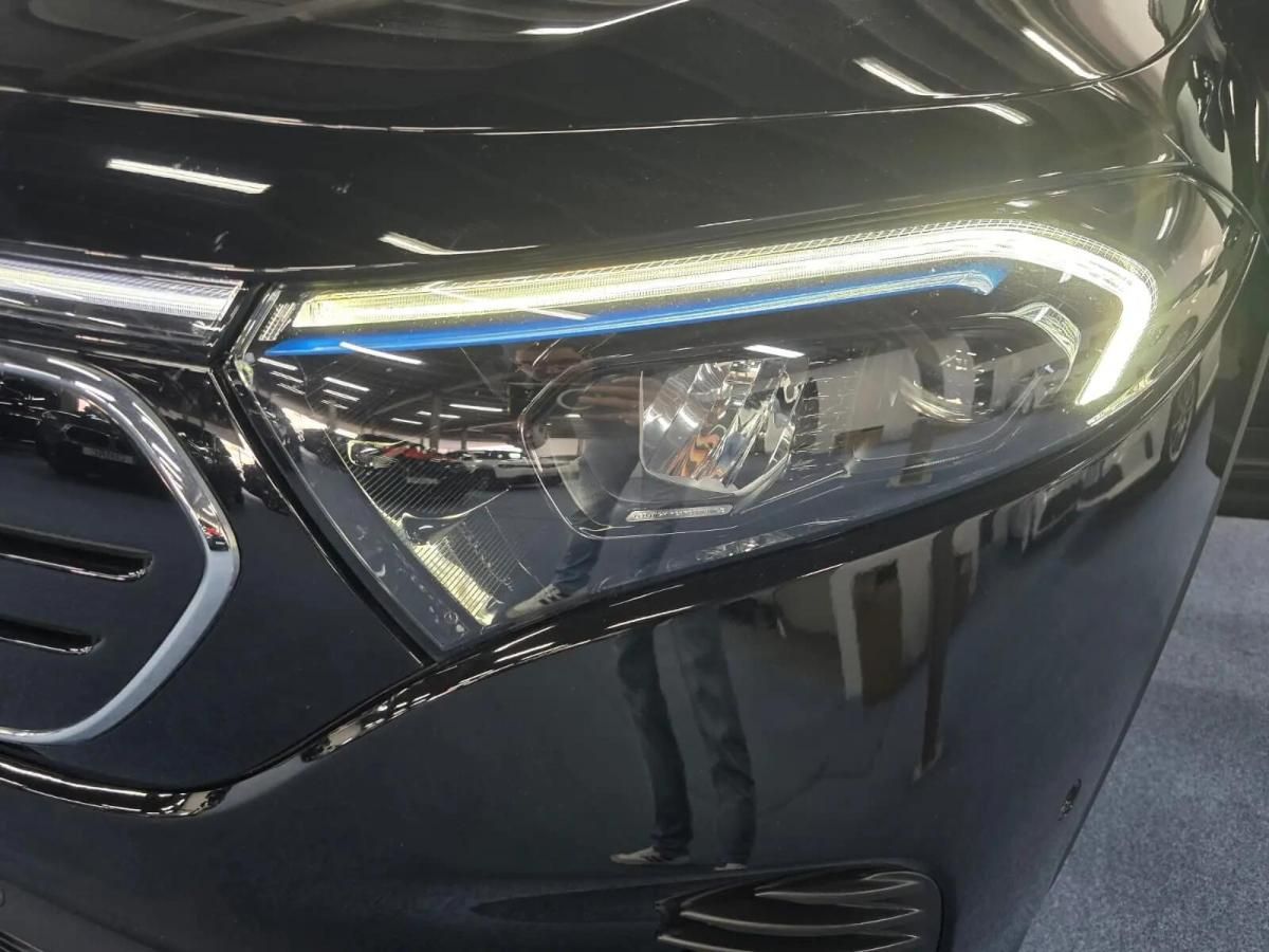 mercedes-benz-eqb-2023-eletrico-0cc