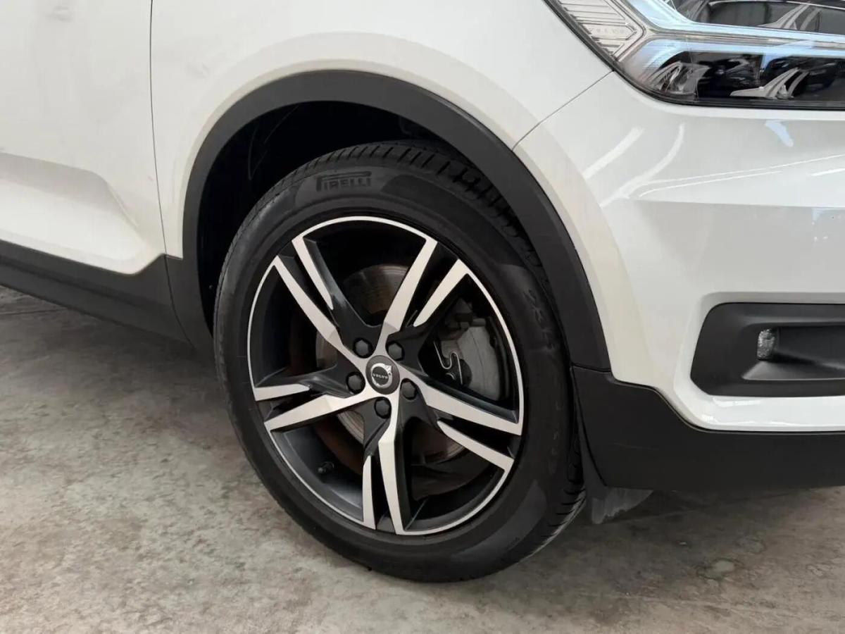 volvo-xc40-2021-hibrido-a-gasolina-1477cc