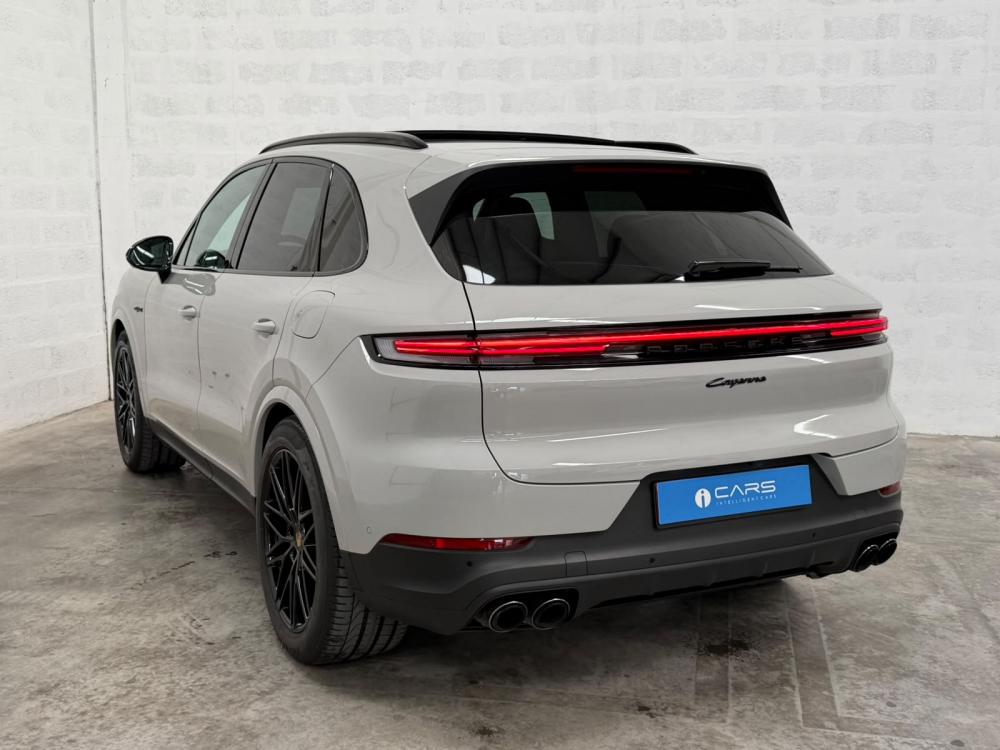 porsche-cayenne-2024-hibrido-a-gasolina-2995cc