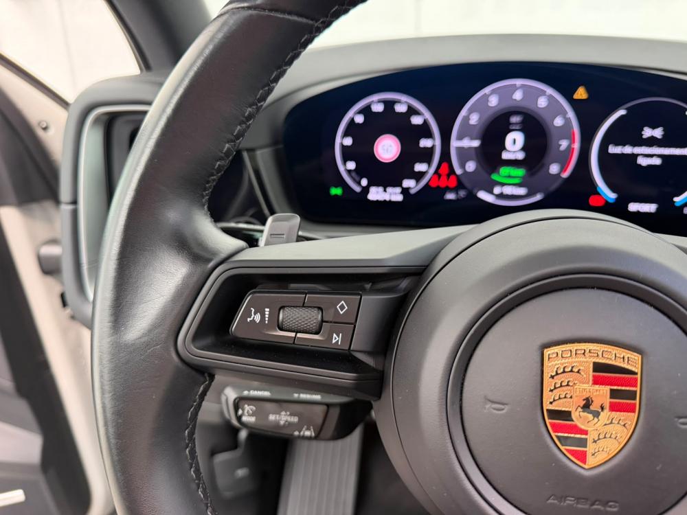 porsche-cayenne-2024-hibrido-a-gasolina-2995cc