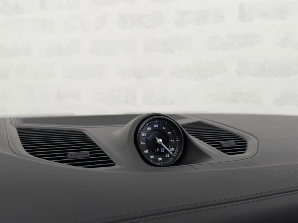 porsche-cayenne-2024-hibrido-a-gasolina-2995cc