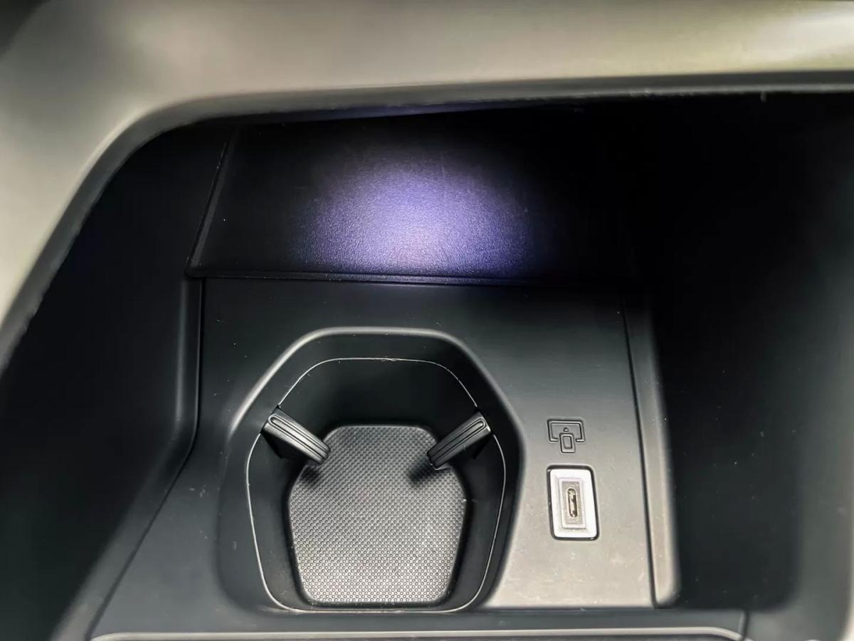 peugeot-308-2023-gasolina-1199cc