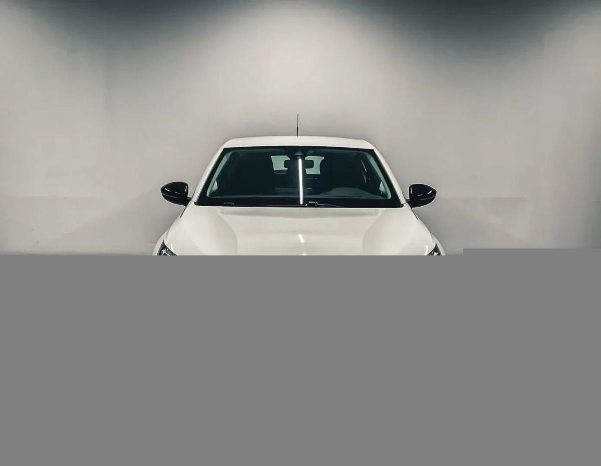 peugeot-208-2022-gasolina-1199cc