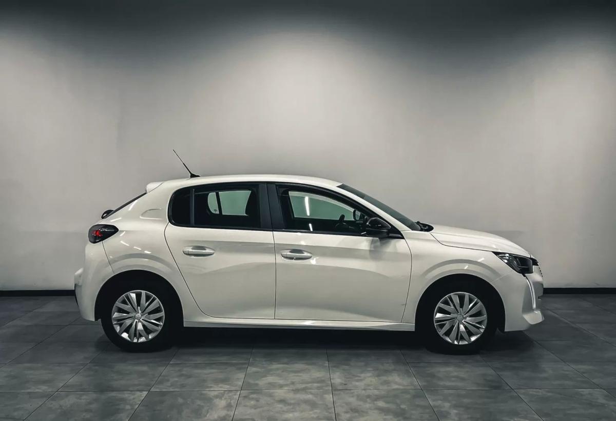 peugeot-208-2022-gasolina-1199cc