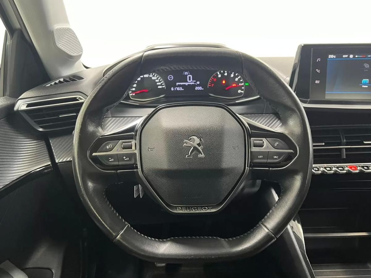 peugeot-208-2022-gasolina-1199cc
