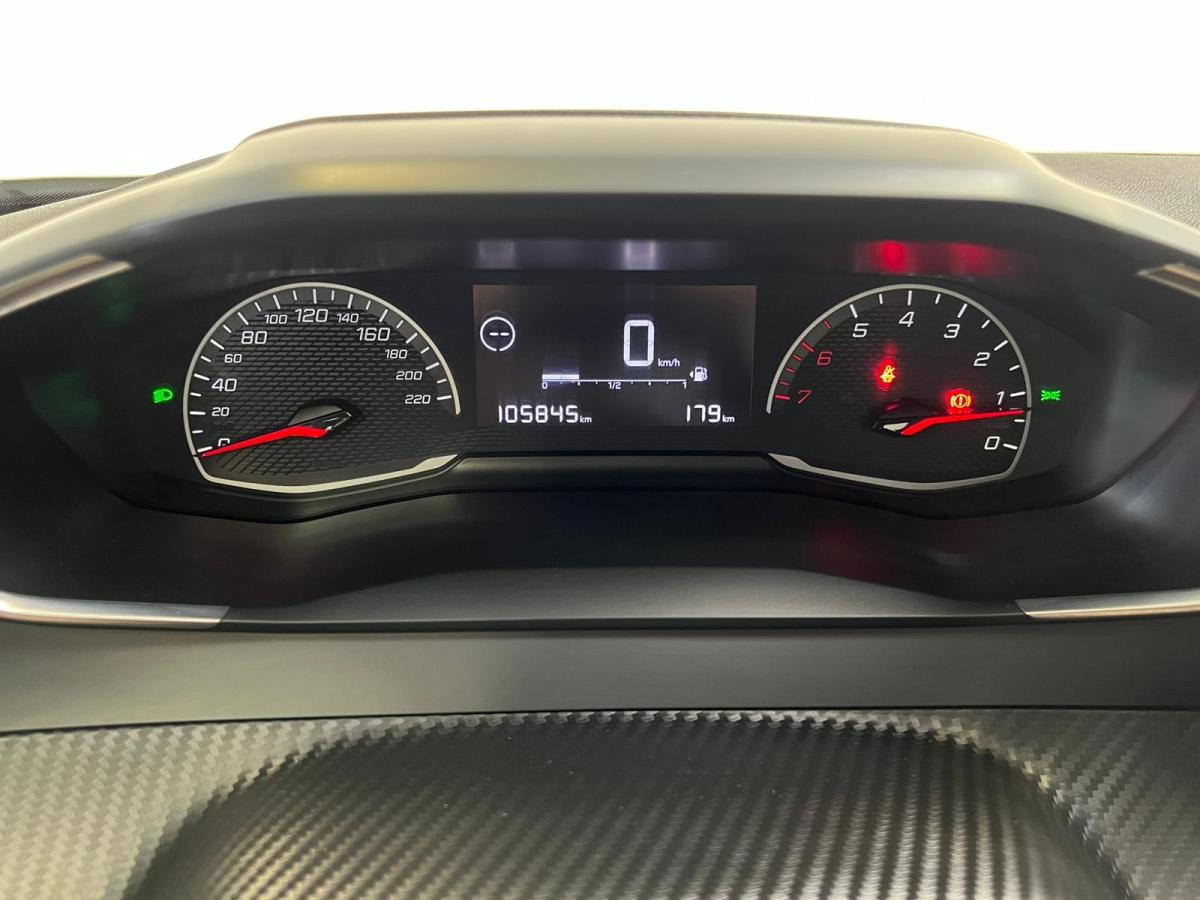 peugeot-2008-2021-gasolina-1199cc
