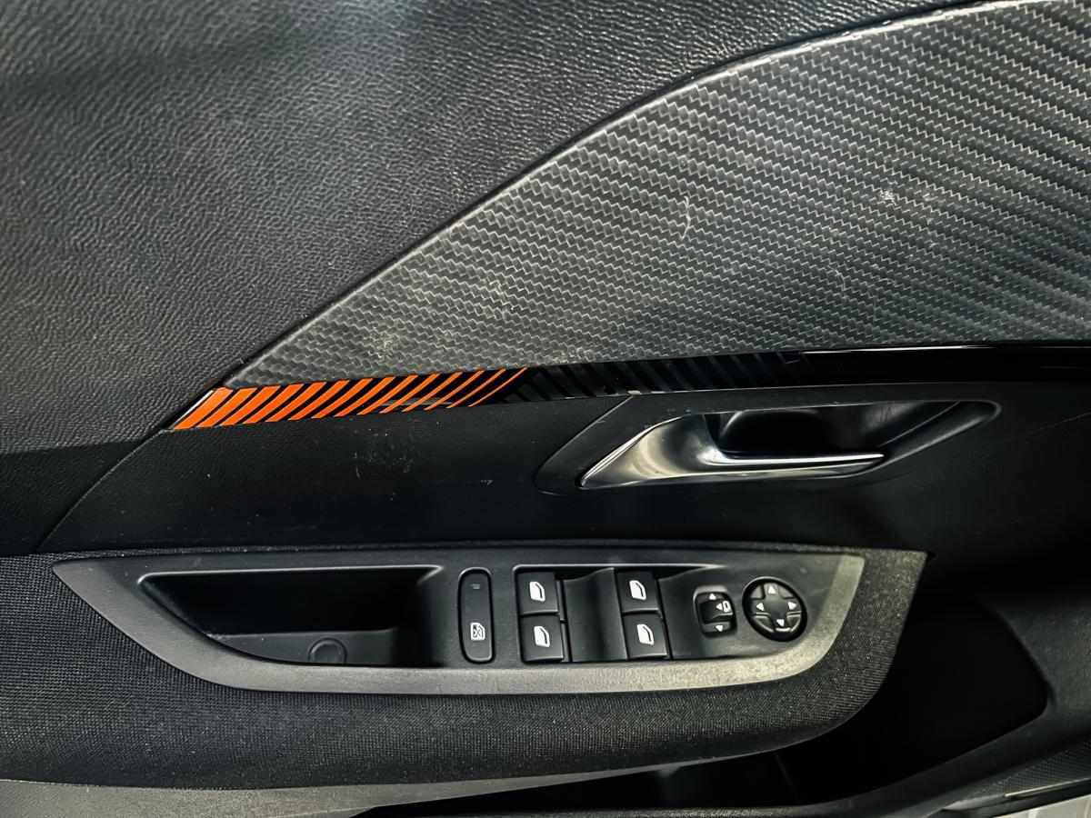 peugeot-208-2023-gasolina-1199cc