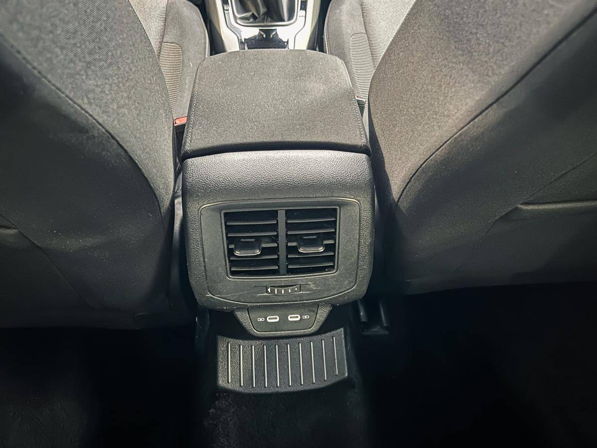 volkswagen-t-roc-2021-gasolina-999cc