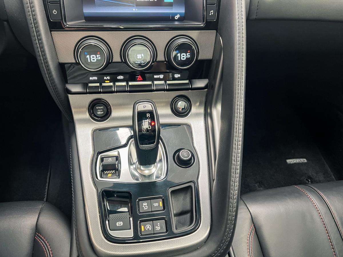 jaguar-f-type-2017-gasolina-2995cc