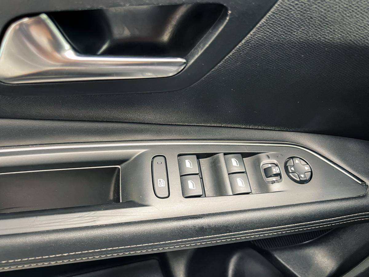 peugeot-3008-2019-gasolina-1199cc