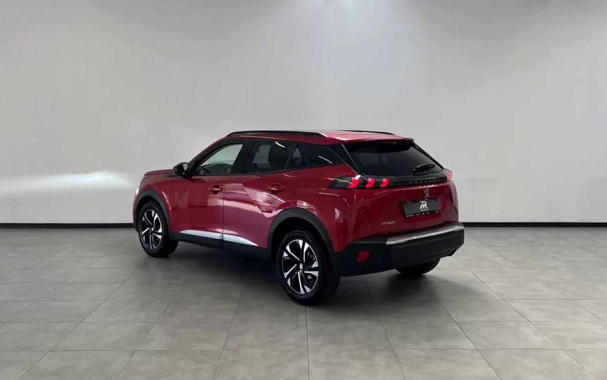 peugeot-2008-2021-gasolina-1199cc