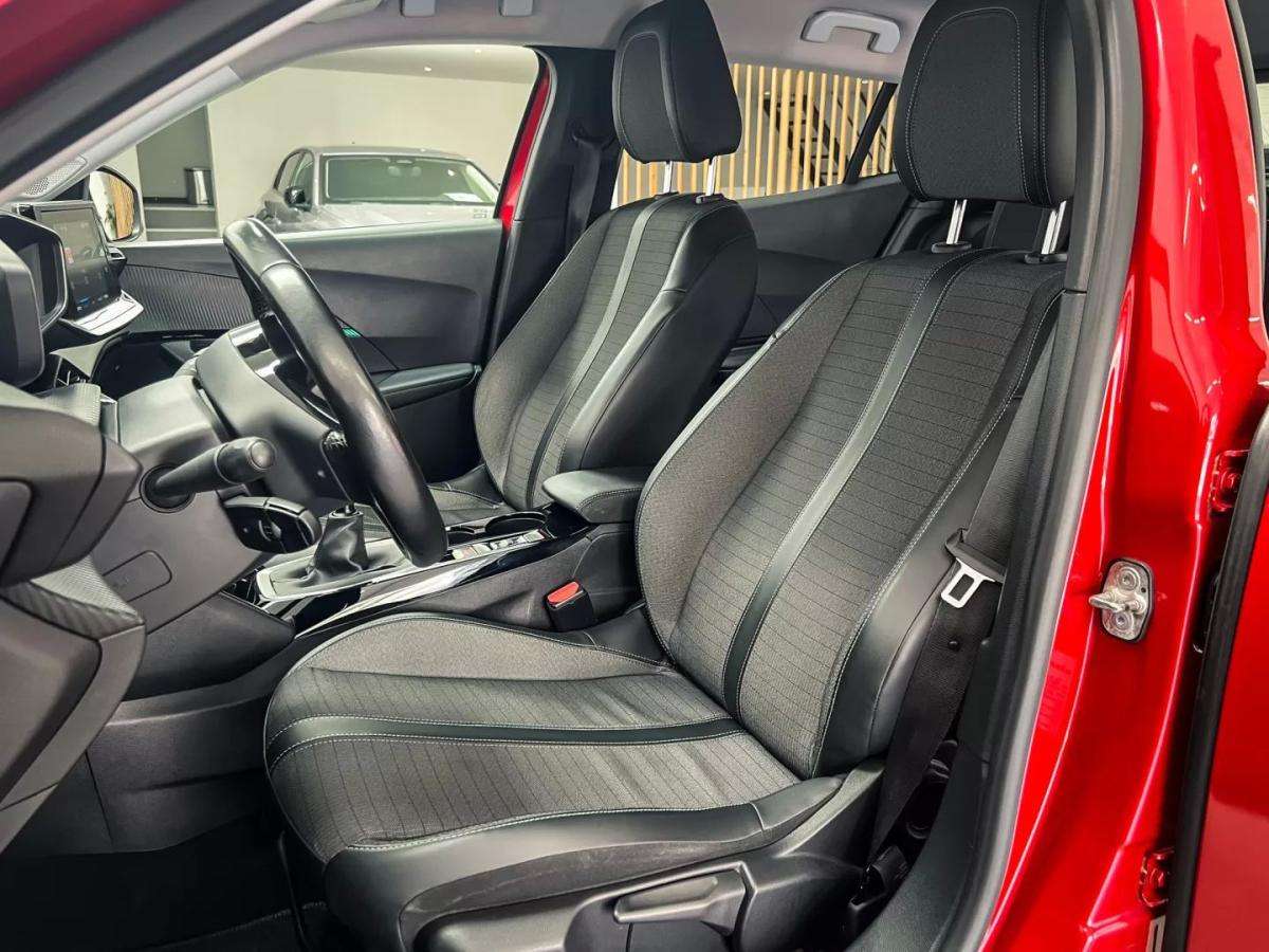 peugeot-2008-2021-gasolina-1199cc