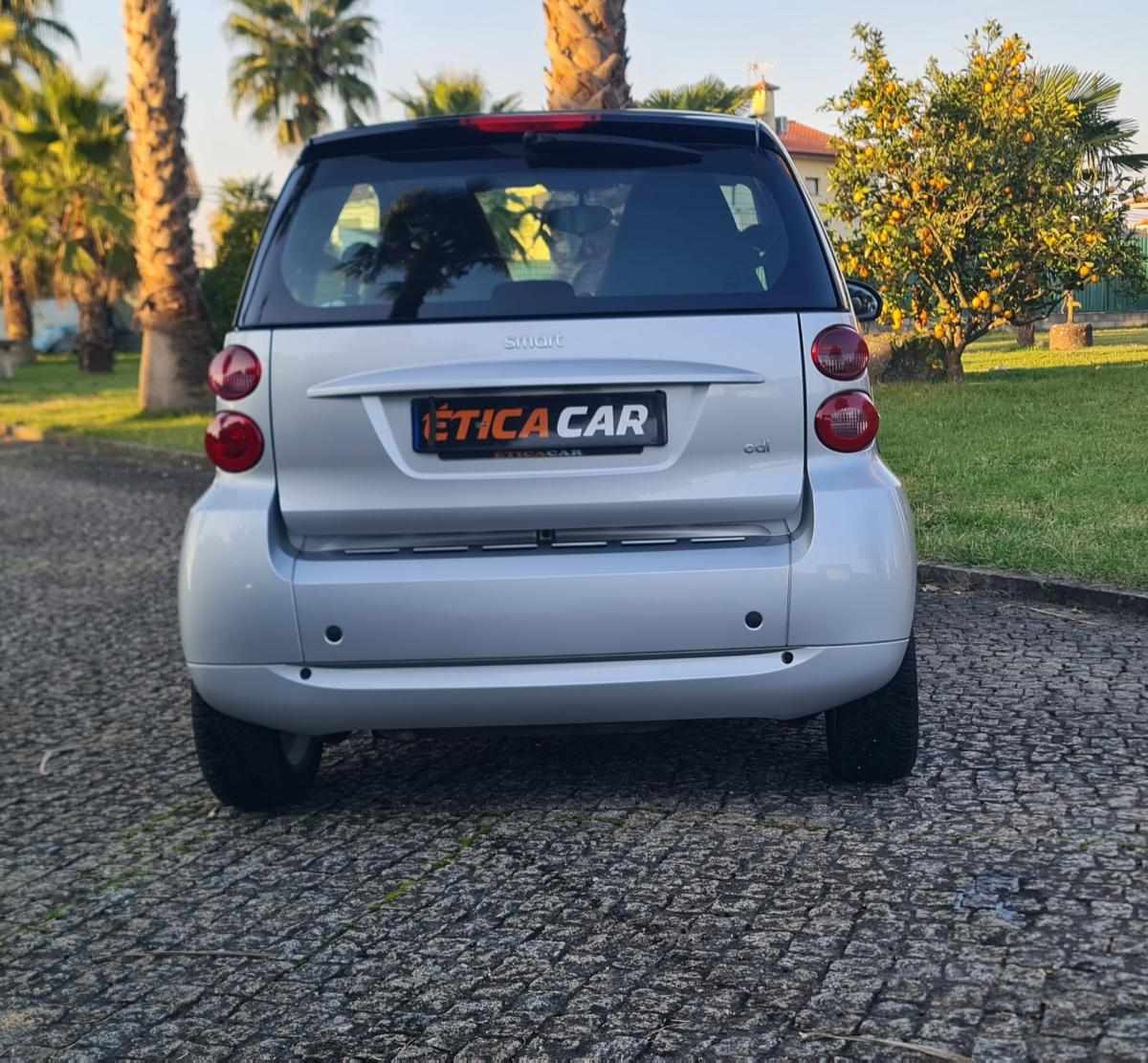smart-fortwocoupe-2012-diesel-799cc