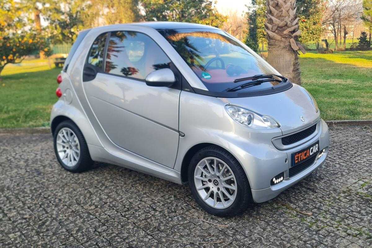 smart-fortwocoupe-2012-diesel-799cc