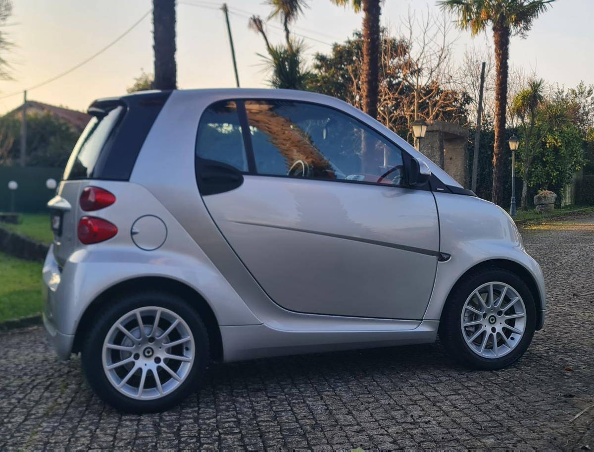 smart-fortwocoupe-2012-diesel-799cc