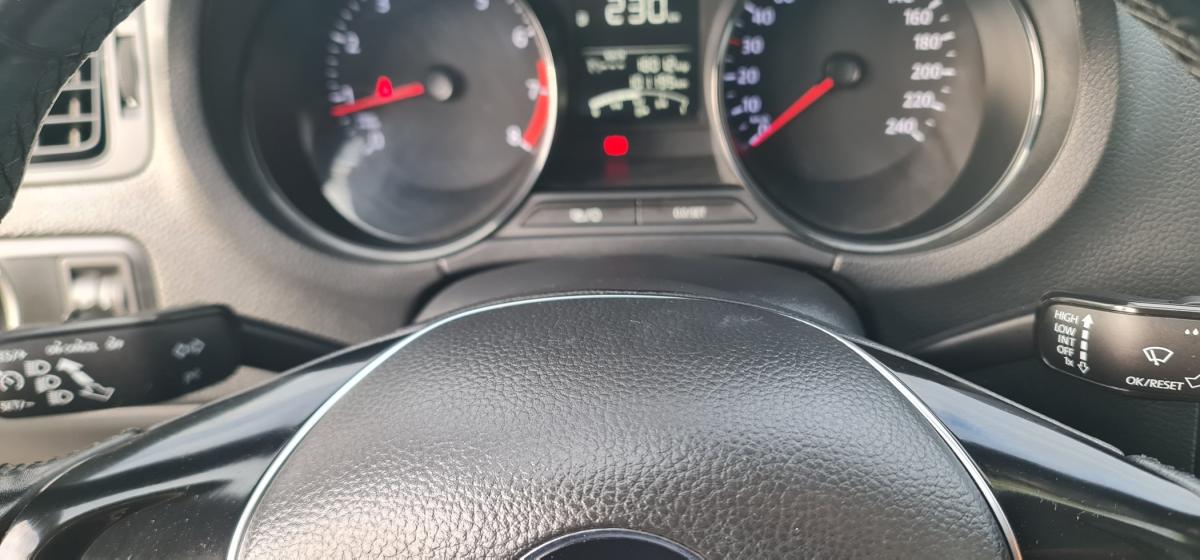 volkswagen-polo-2016-gasolina-999cc