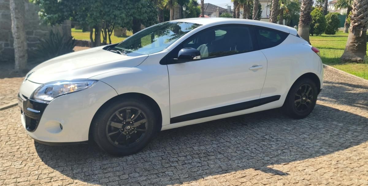 renault-megane-coupe-2010-diesel-1461cc