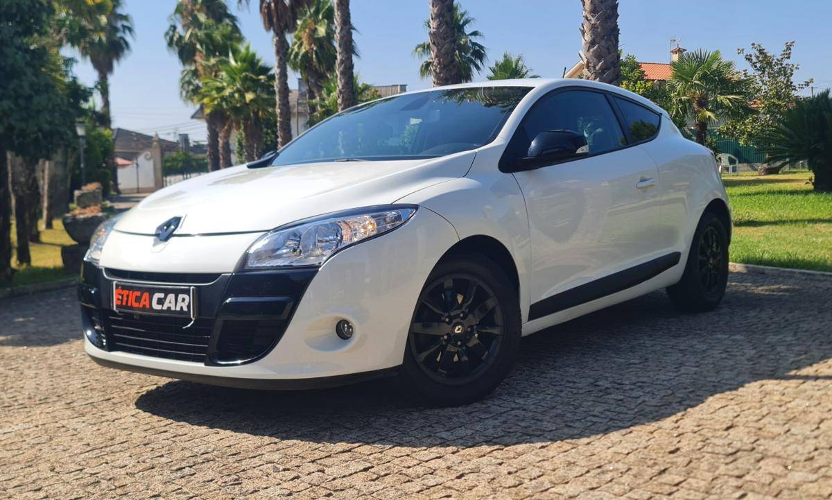 renault-megane-coupe-2010-diesel-1461cc
