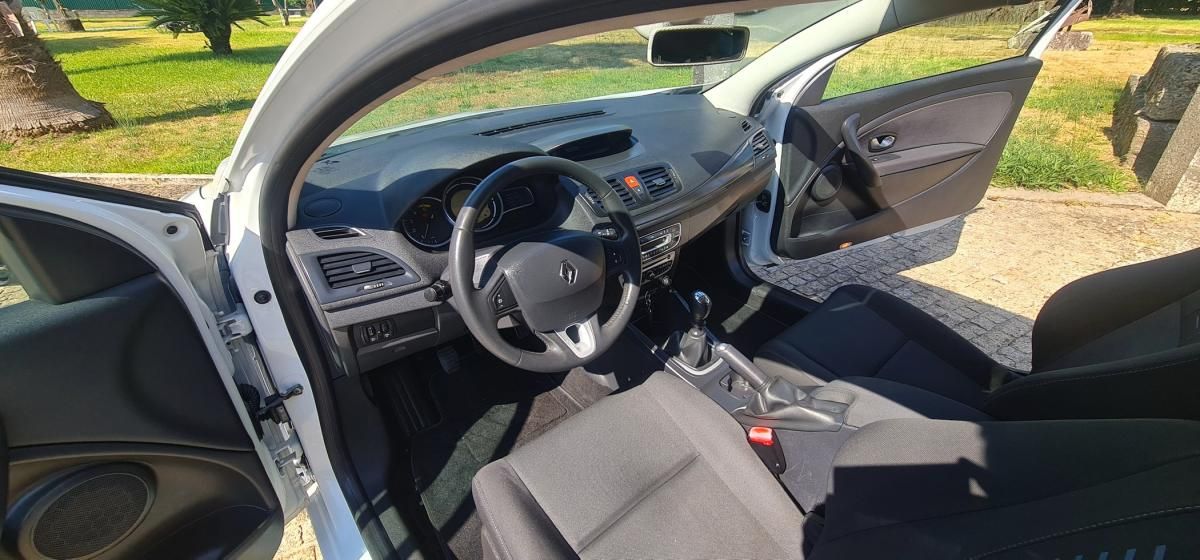 renault-megane-coupe-2010-diesel-1461cc
