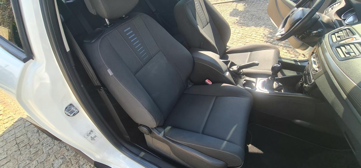 renault-megane-coupe-2010-diesel-1461cc
