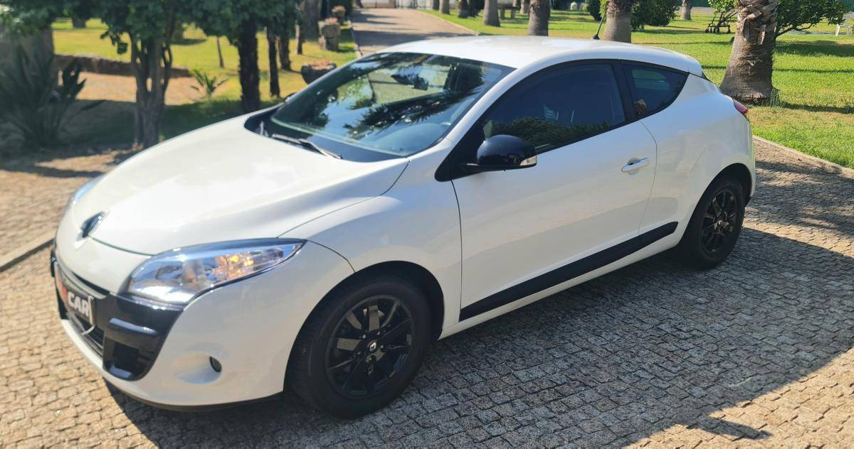 renault-megane-coupe-2010-diesel-1461cc