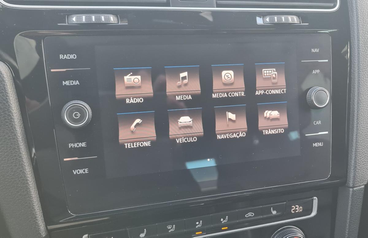 volkswagen-golf-2017-diesel-1598cc