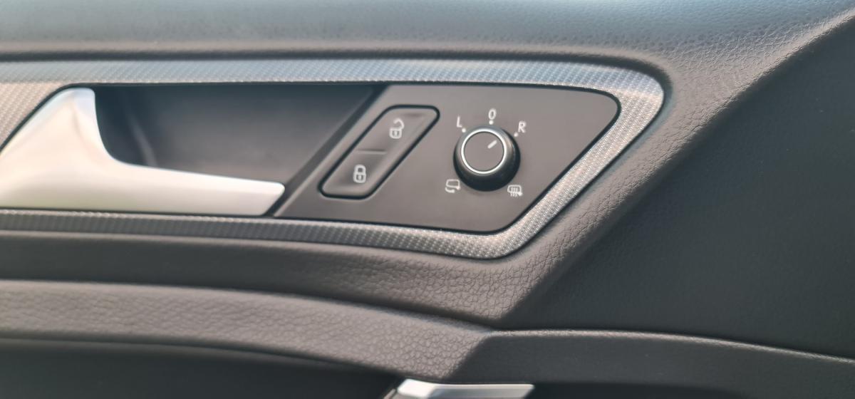 volkswagen-golf-2017-diesel-1598cc
