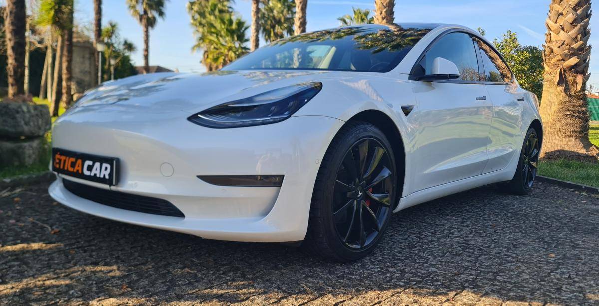 tesla-model-3-2019-eletrico-500cc
