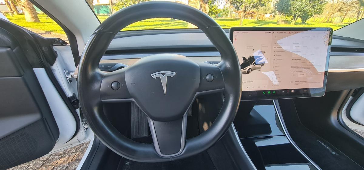 tesla-model-3-2019-eletrico-500cc
