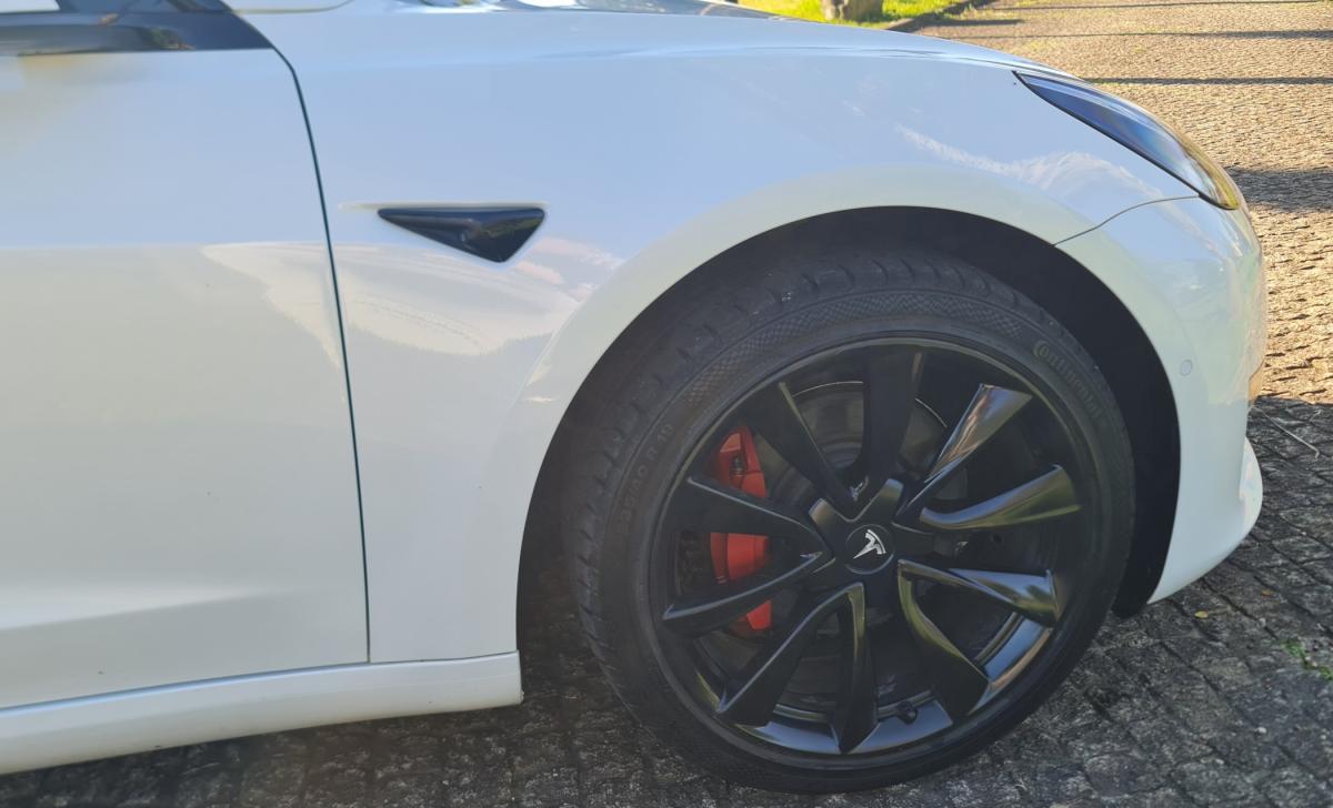 tesla-model-3-2019-eletrico-500cc