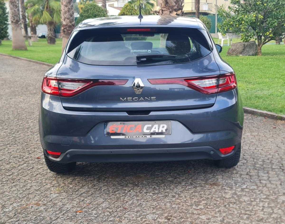 renault-megane-2018-diesel-1461cc