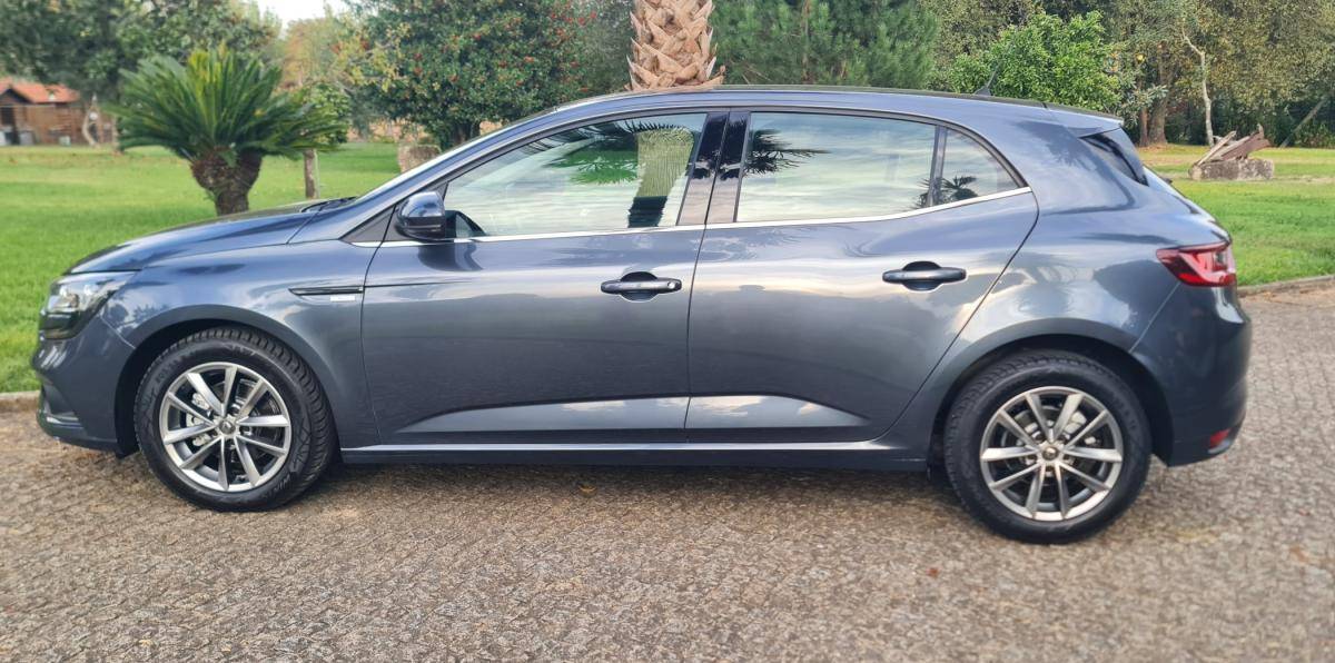 renault-megane-2018-diesel-1461cc