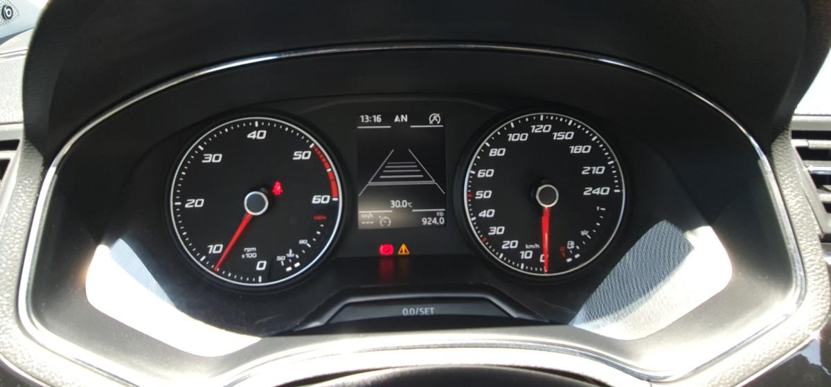 seat-ibiza-2018-diesel-1598cc