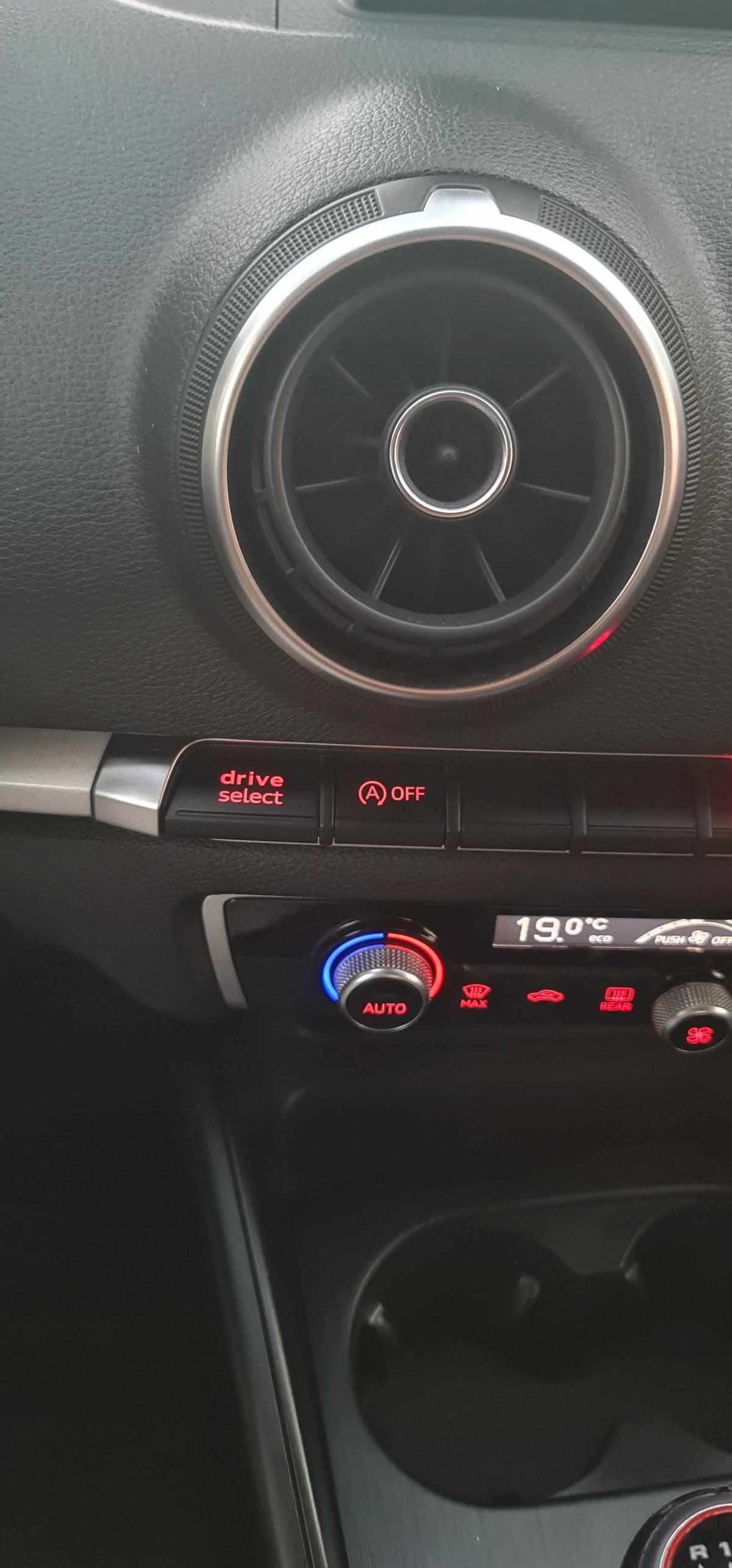 audi-a3-2015-diesel-1598cc