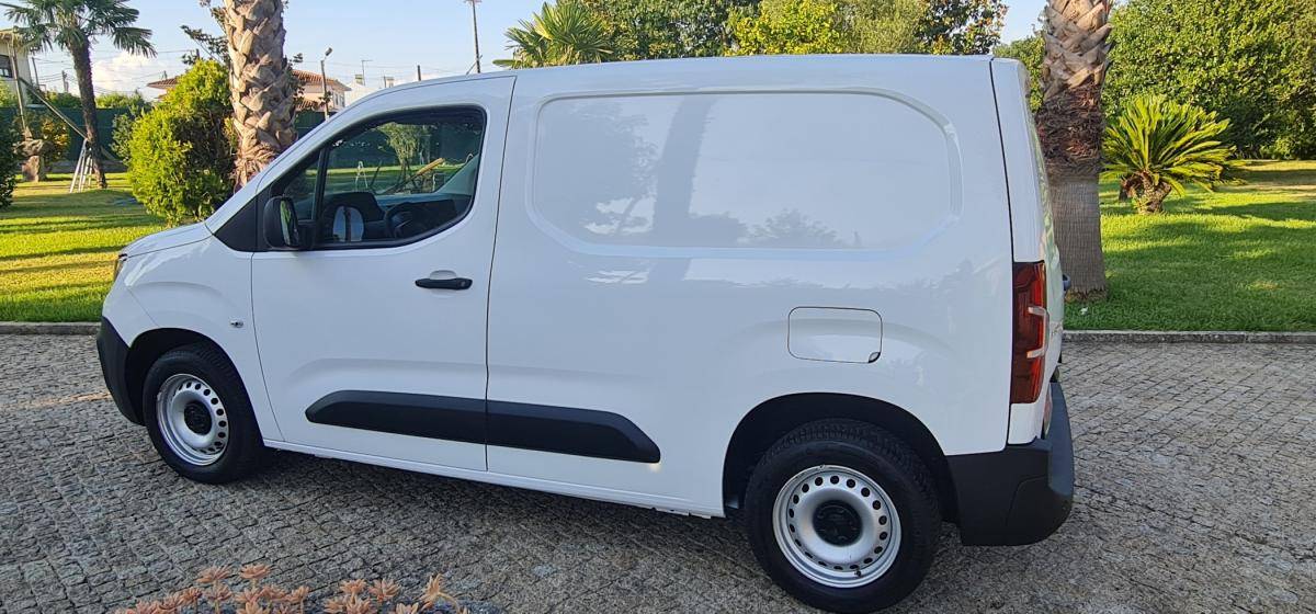 peugeot-partner-2019-diesel-1560cc