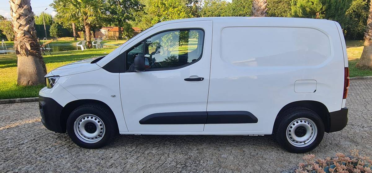peugeot-partner-2019-diesel-1560cc