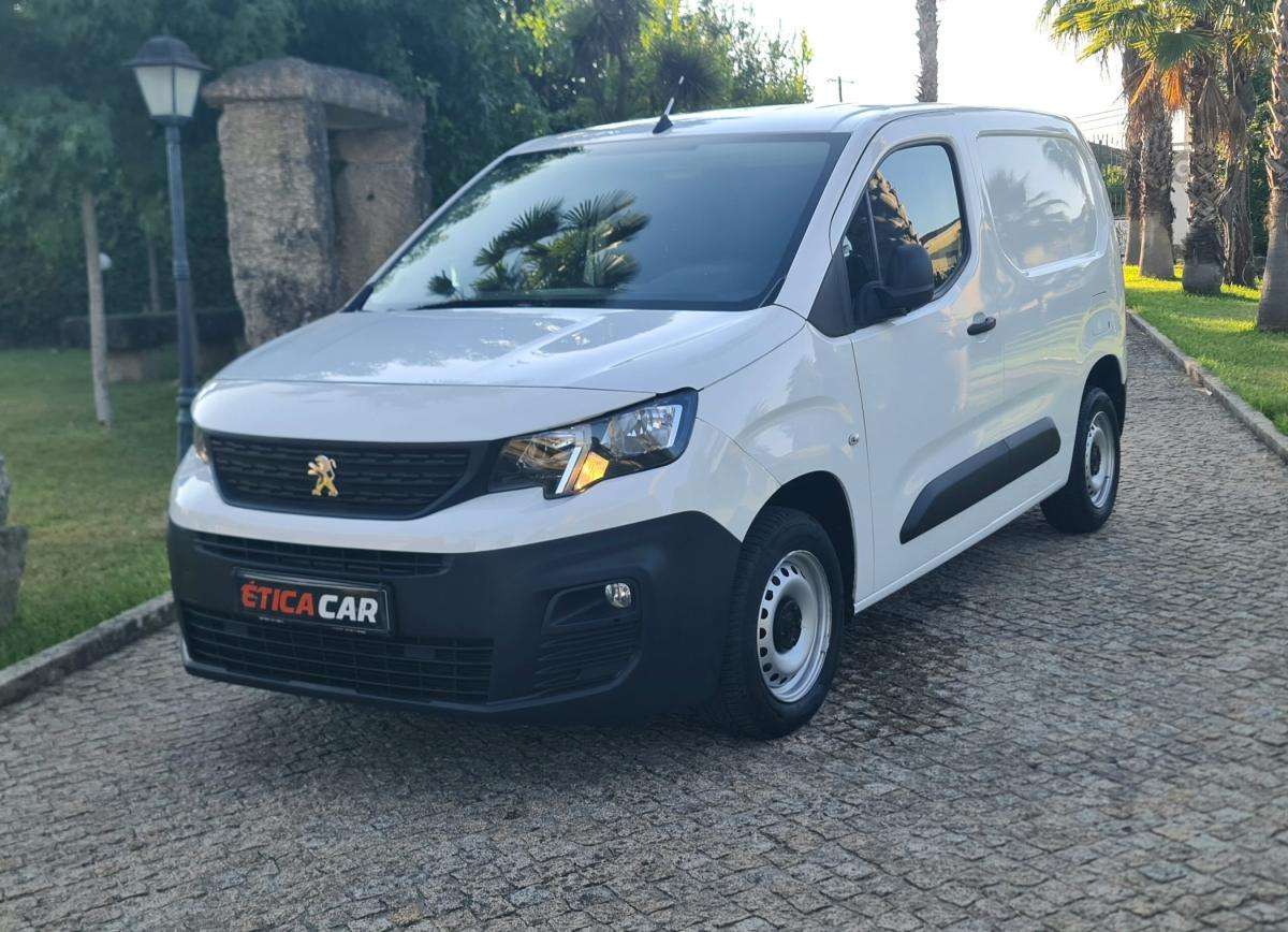 peugeot-partner-2019-diesel-1560cc