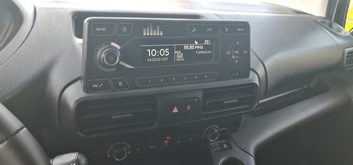 peugeot-partner-2019-diesel-1560cc