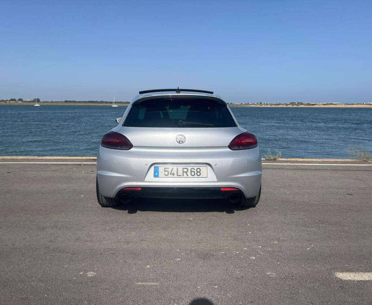 volkswagen-scirocco-2011-diesel-1968cc