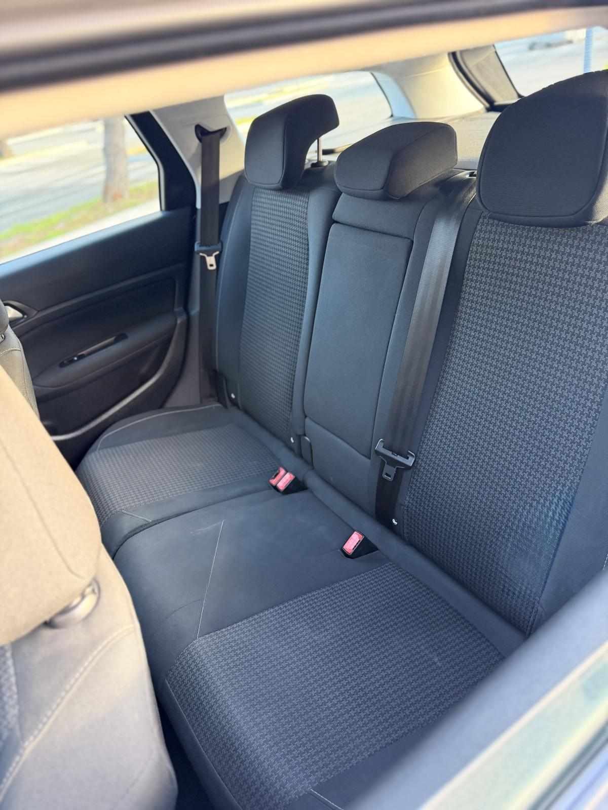 peugeot-308-2018-diesel-1560cc