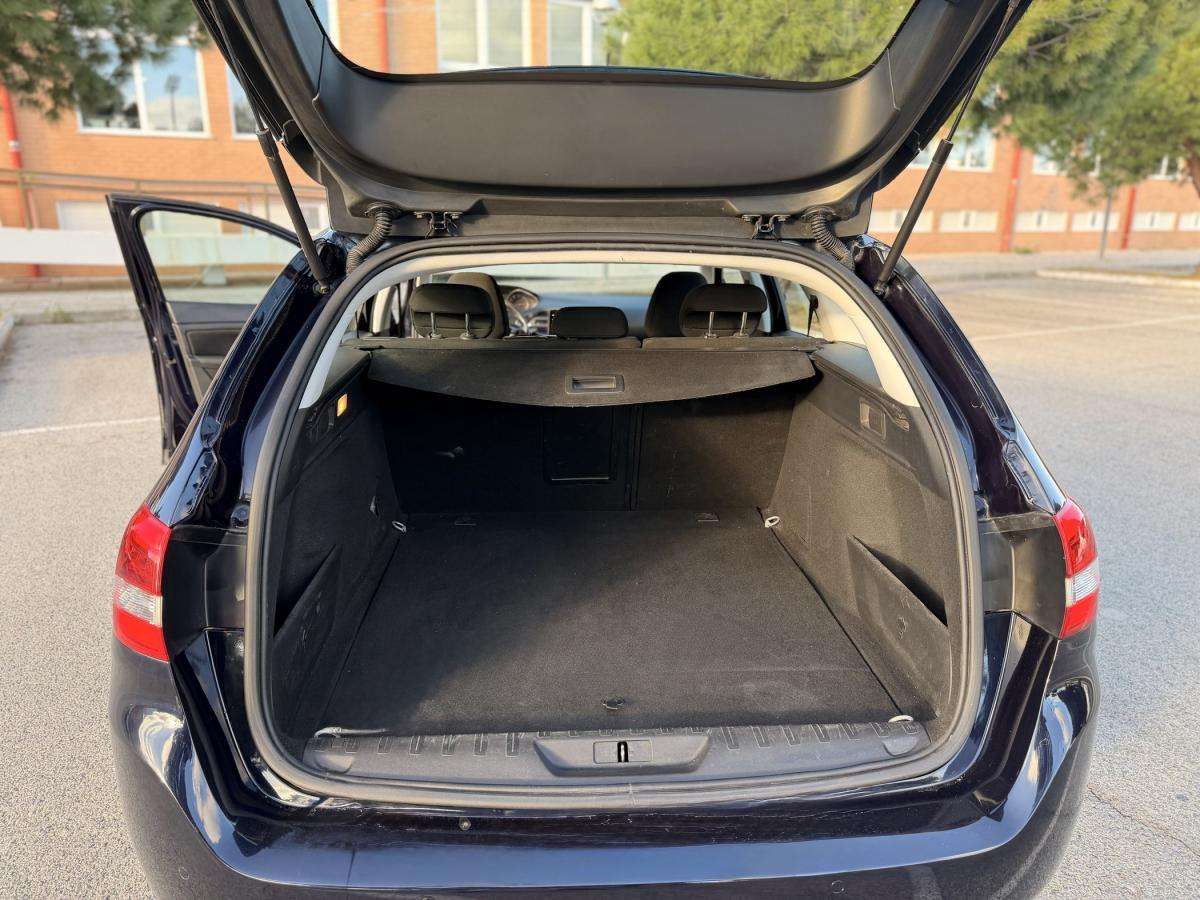 peugeot-308-2018-diesel-1560cc