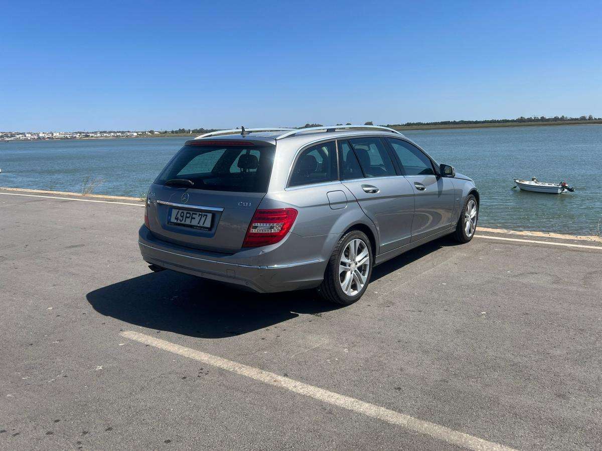 mercedes-benz-classe-c-2011-diesel-2143cc
