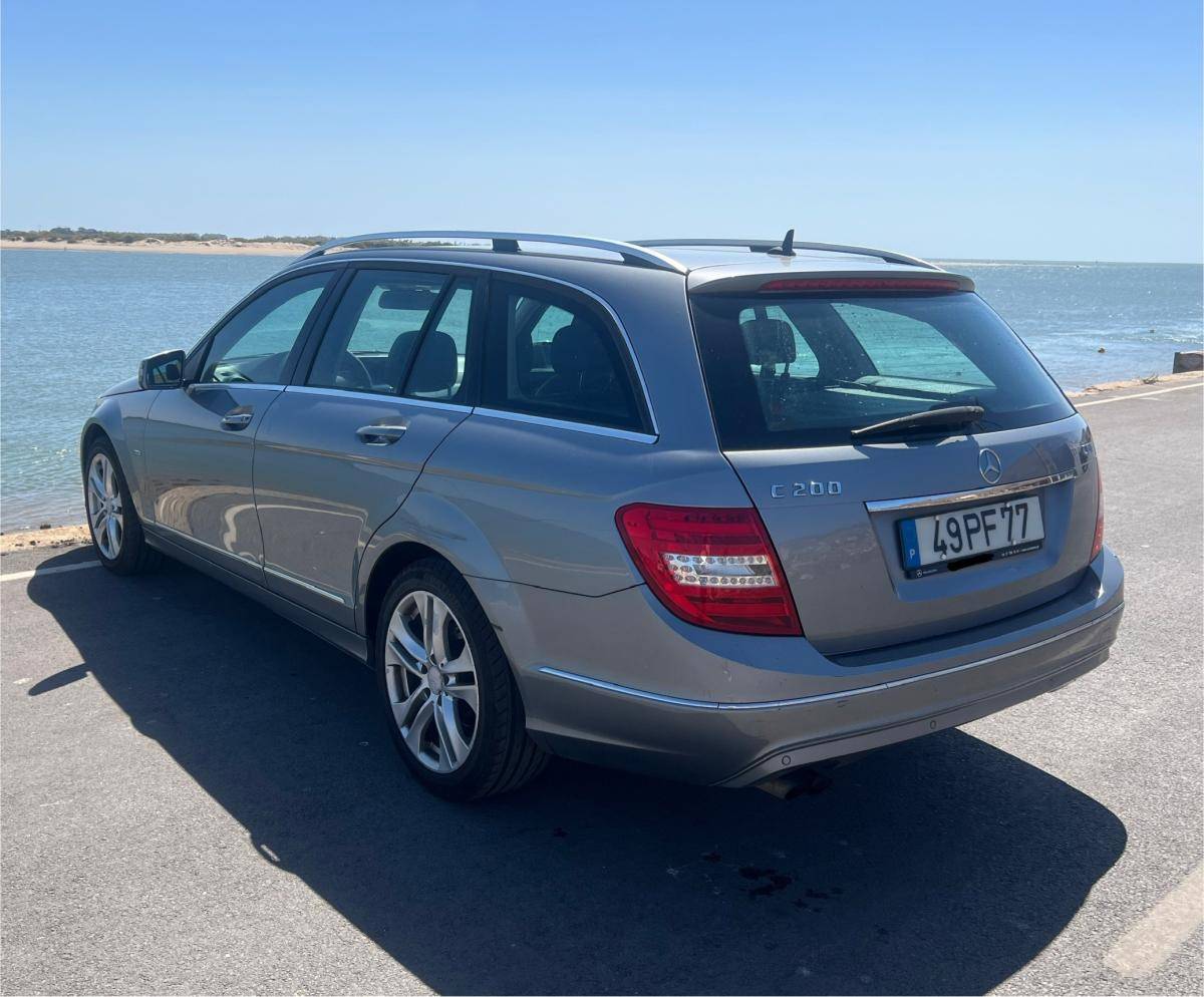 mercedes-benz-classe-c-2011-diesel-2143cc