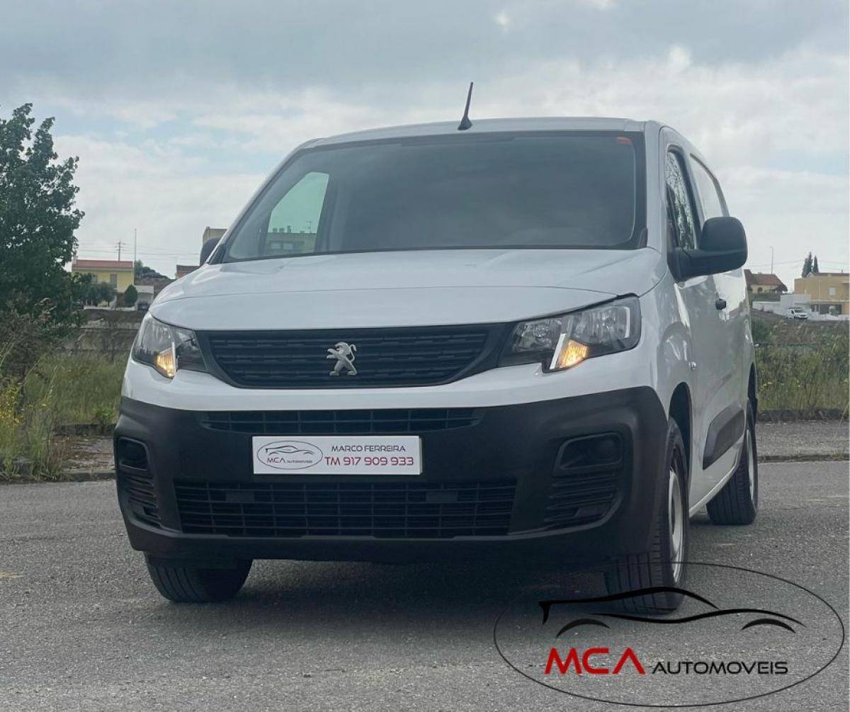 peugeot-partner-2023-diesel-1499cc