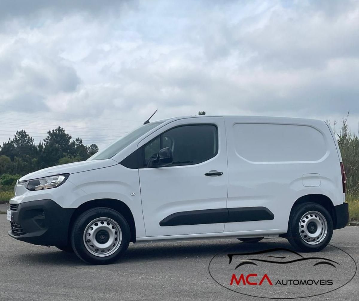 citroen-berlingo-2025-diesel-0cc