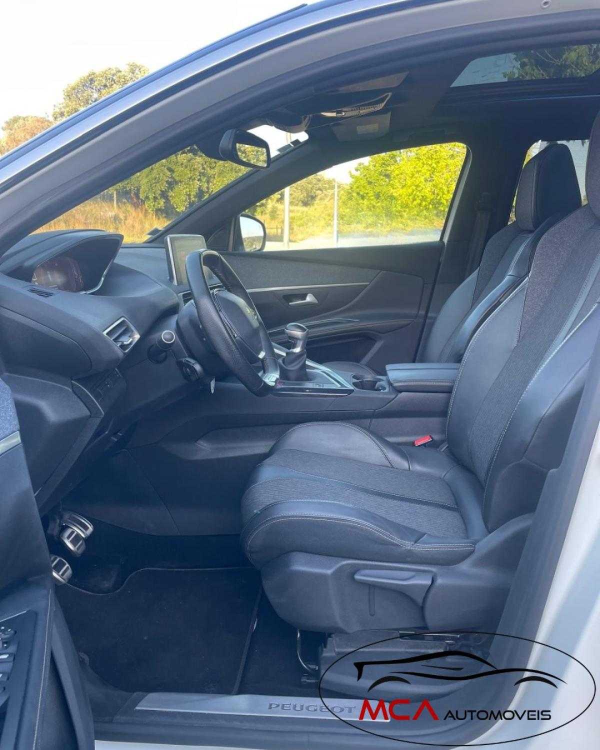 peugeot-5008-2019-diesel-1499cc