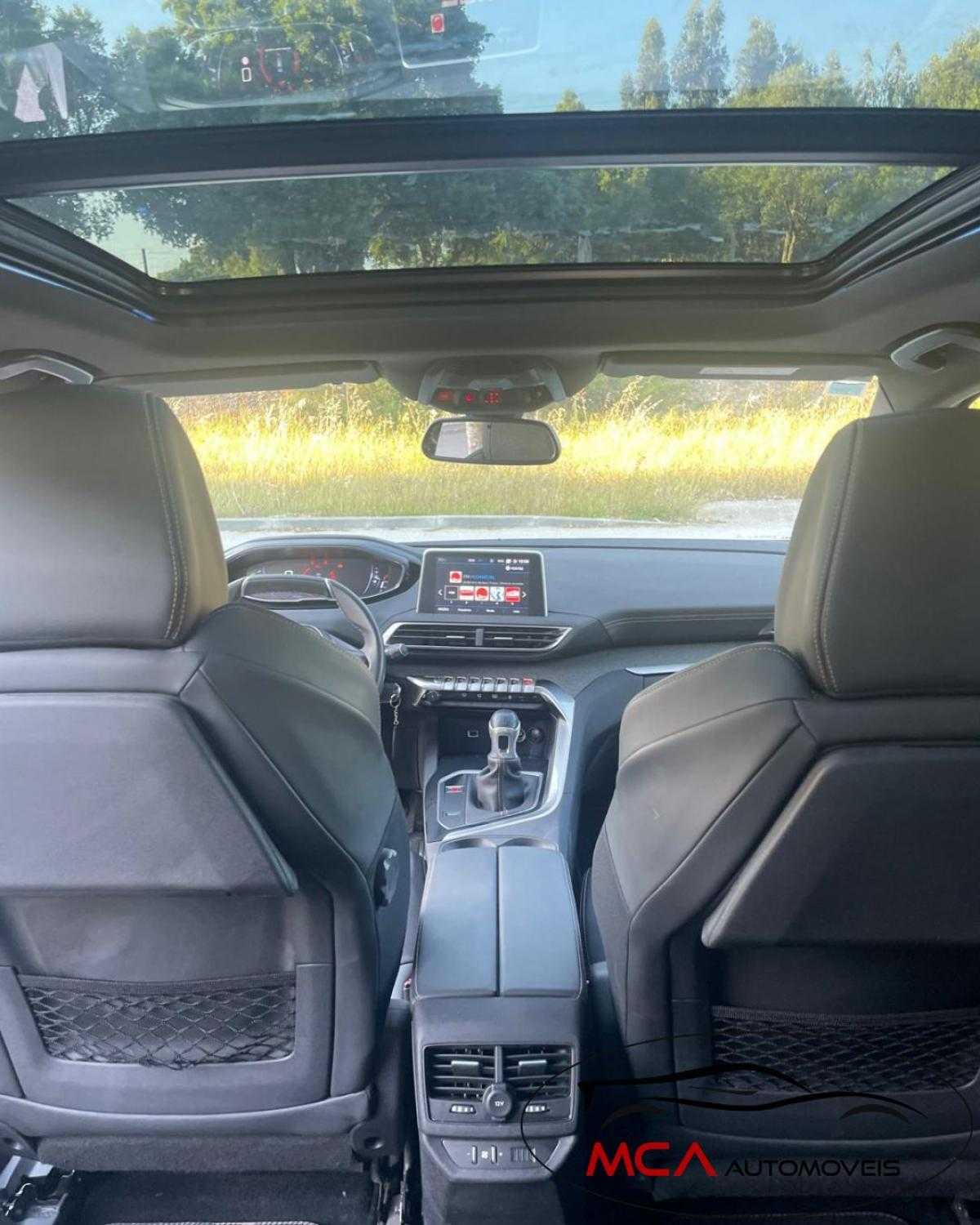 peugeot-5008-2019-diesel-1499cc