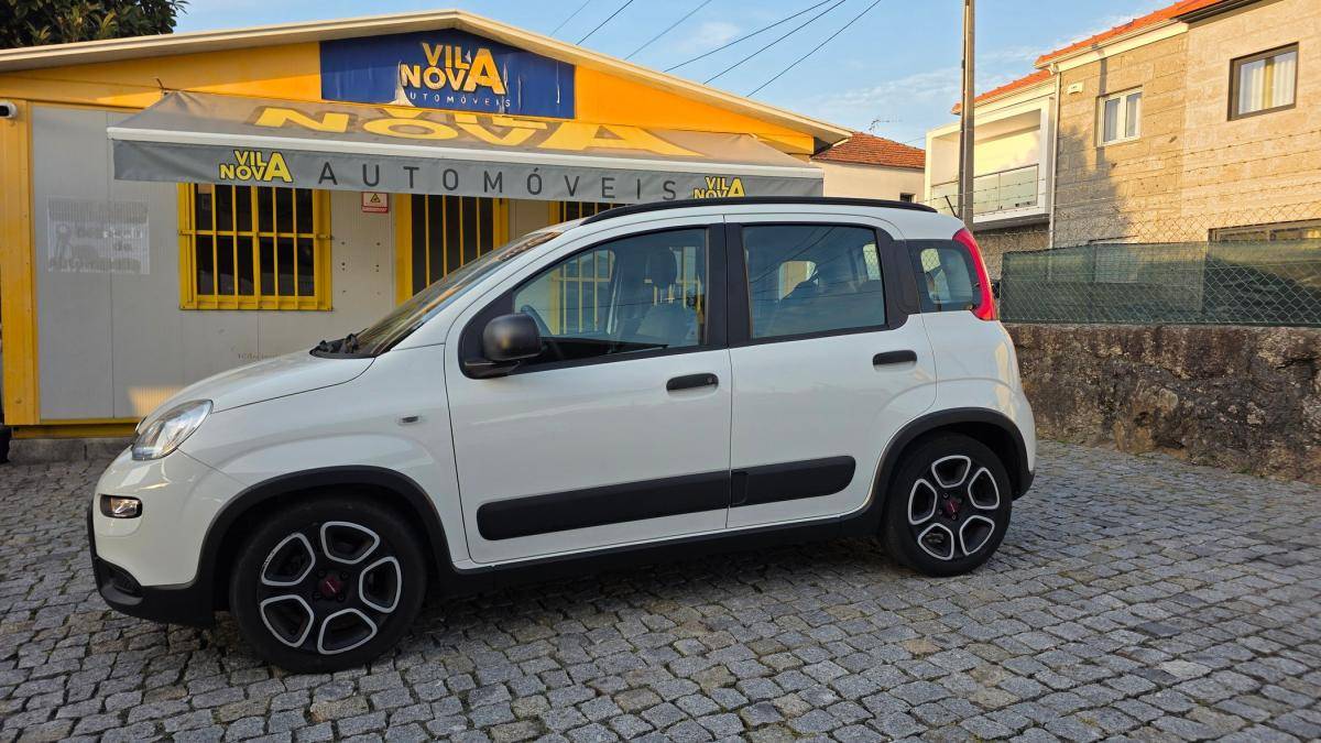 fiat-panda-2022-hibrido-a-gasolina-999cc